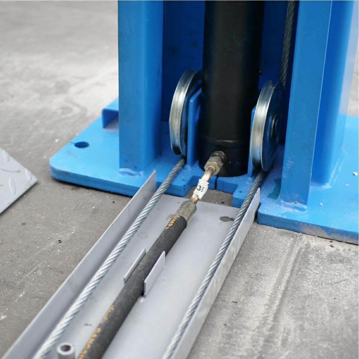 podnosnik-dwukolumnowy-tavisa-l-2-45d-4